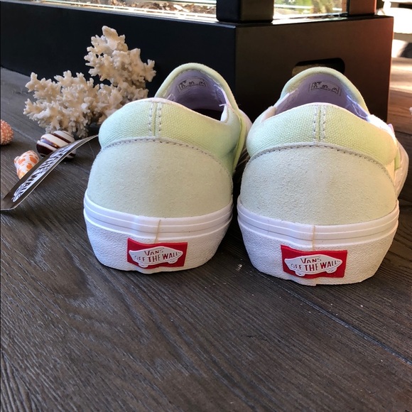 🌴...LAST..PAIR..🌴 - Picture 6 of 8